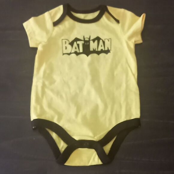Okie dokie Batman onesie size 6 months - Picture 1 of 3